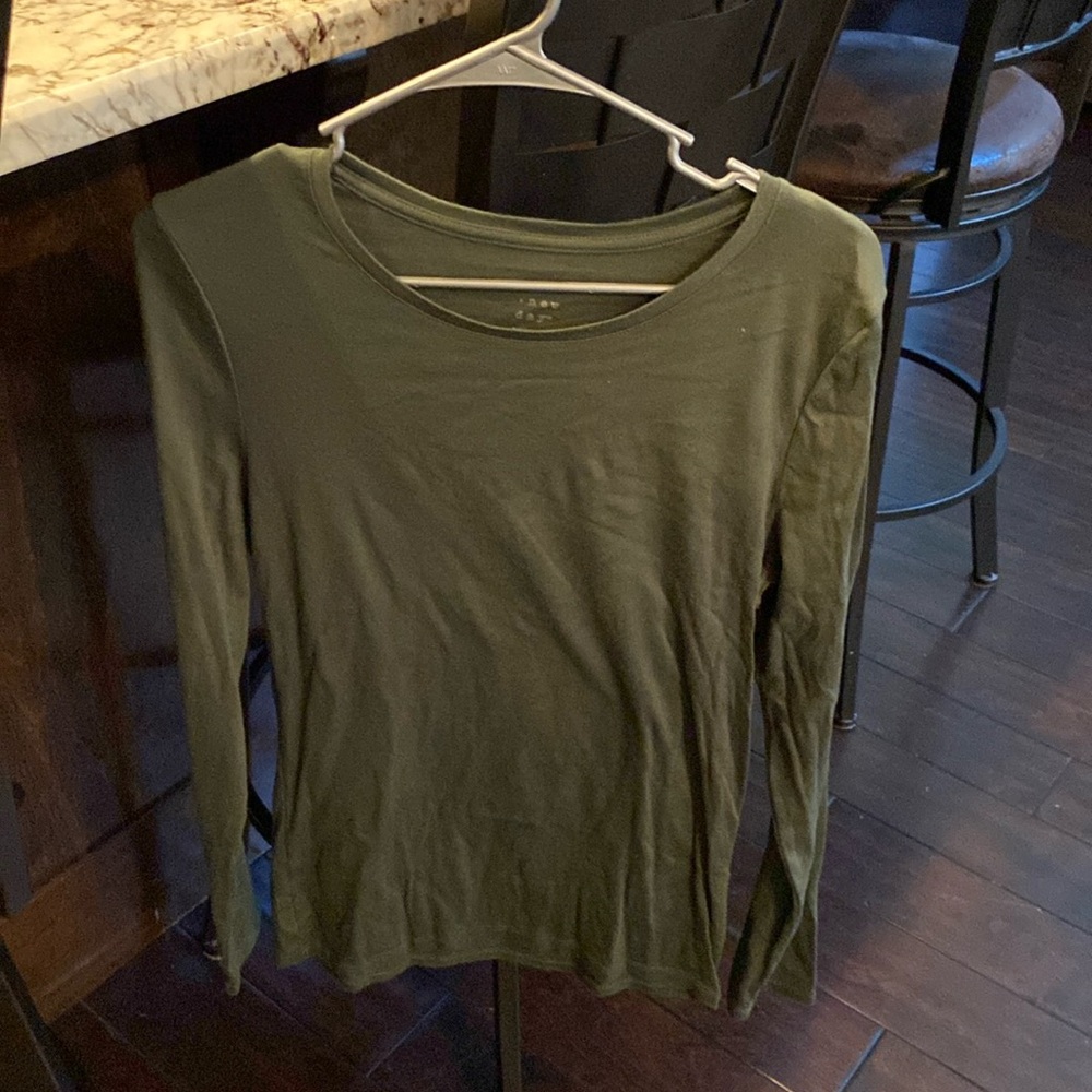 A New Day long sleeve t-shirt size L